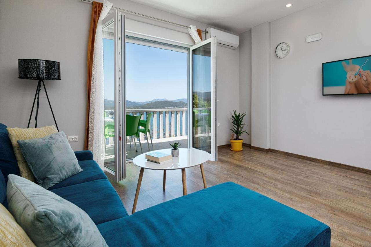 Apartments Leona Neum Exteriér fotografie